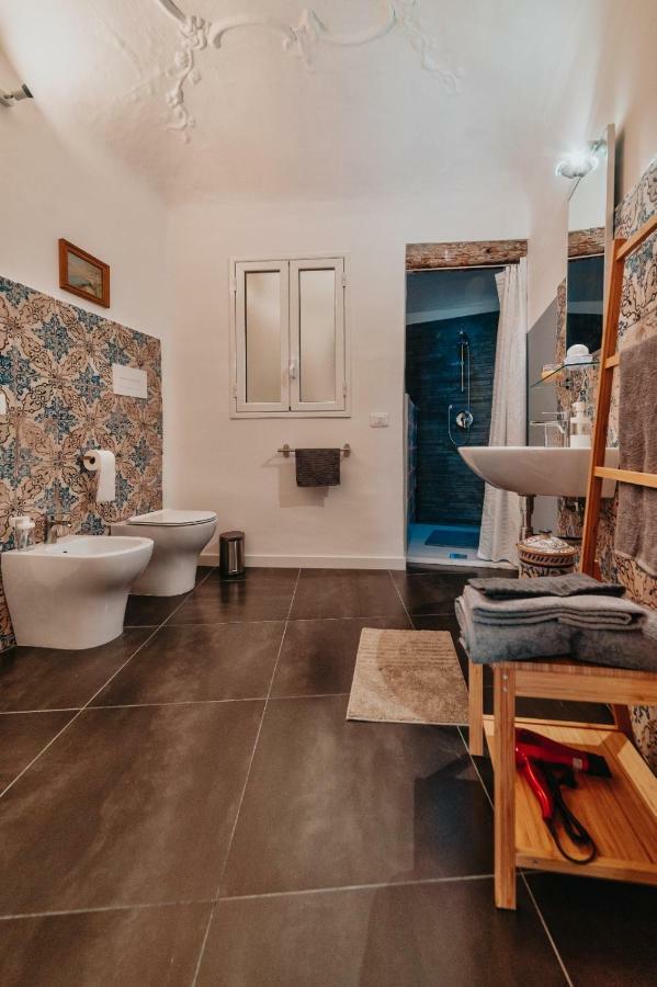 Casadamare Apartment Палермо Екстериор снимка